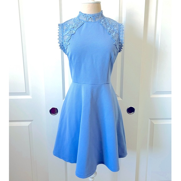 💎 FRANCESCA’S Periwinkle Dress - Picture 1 of 7